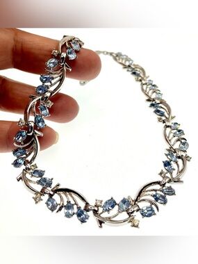 Vintage Trifari Blue Rhinestone Floral Vine Necklace 16” Mid Century 1960s